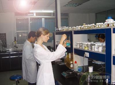 创业新思路 打造属于自己的化妆品品牌并非遥不可及